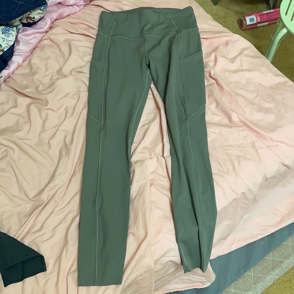 Lululemon leggings